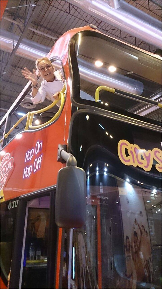 CitySSEspana's tweet image. Maribel, concursante de @TopChefA3 visitando @CitySSEspana en #FITUR2015 @feriafitur #WeShowYouTheWorld