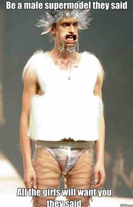 GlameowCat's tweet photo. Think I prefer Bar-Refaeli.. #model http://t.co/RvnVThZ6tD