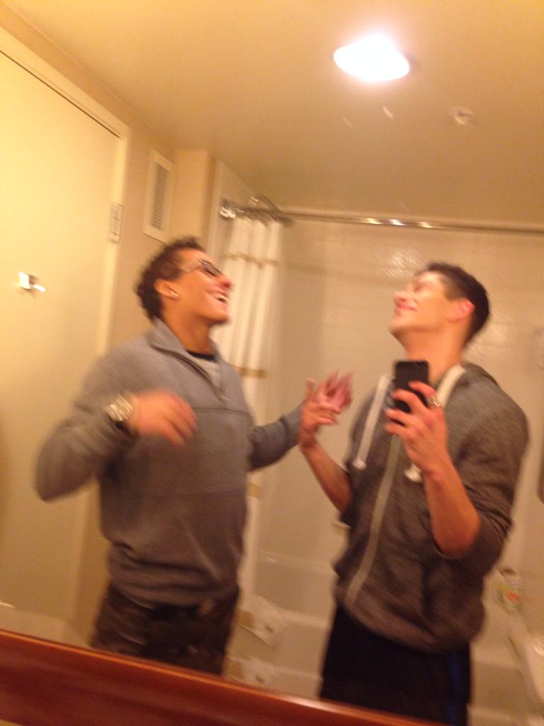 Ca_Rayrayy's tweet photo. When you and your homie say something at the same exact time #goodtimes #stayedturnt http://t.co/BkgmBAF96G