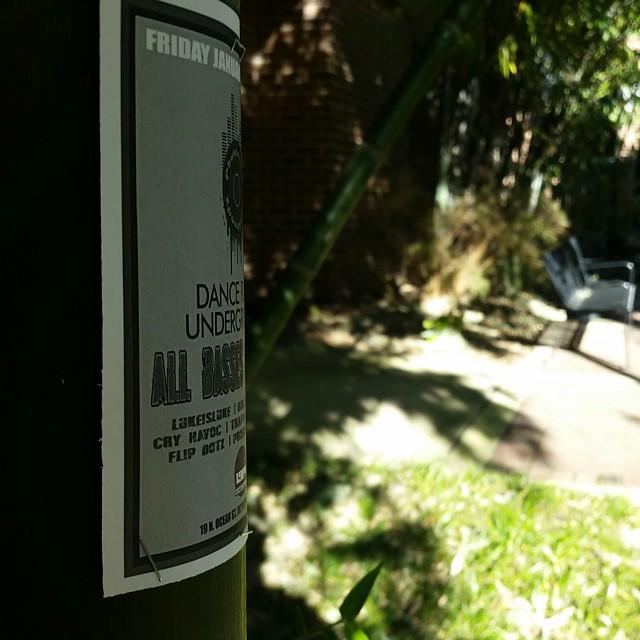 FlipDotZ's tweet image. #promotiongame #danceradiounderground ift.tt/1K65XzN