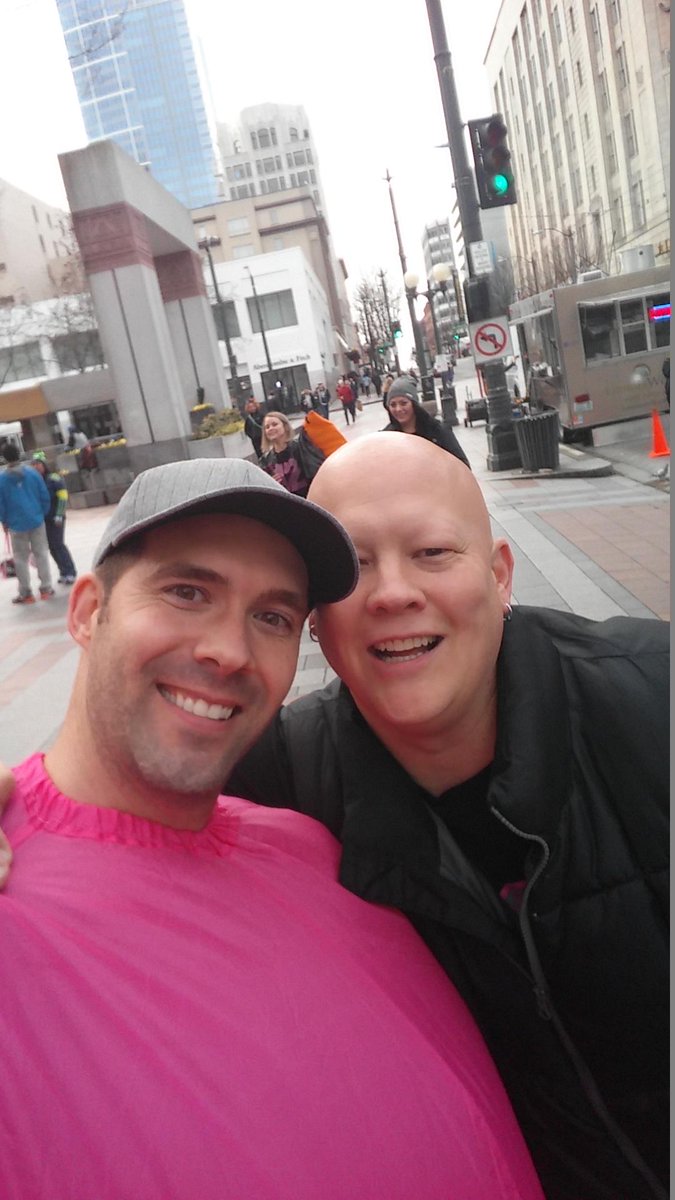 LeeAdams's tweet image. Hey @burkGA, I know how this feels now... #StayPuftMagentaMan #DataStash w/@askdes