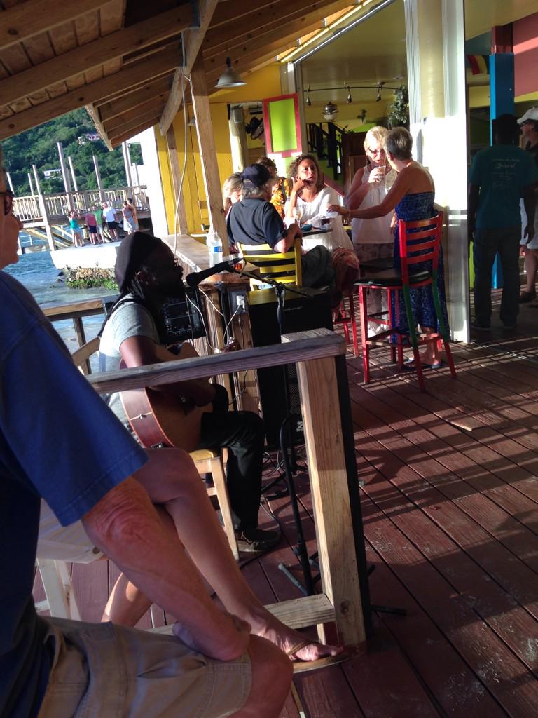 Quito's Gazebo (QuitosCGB) Twitter