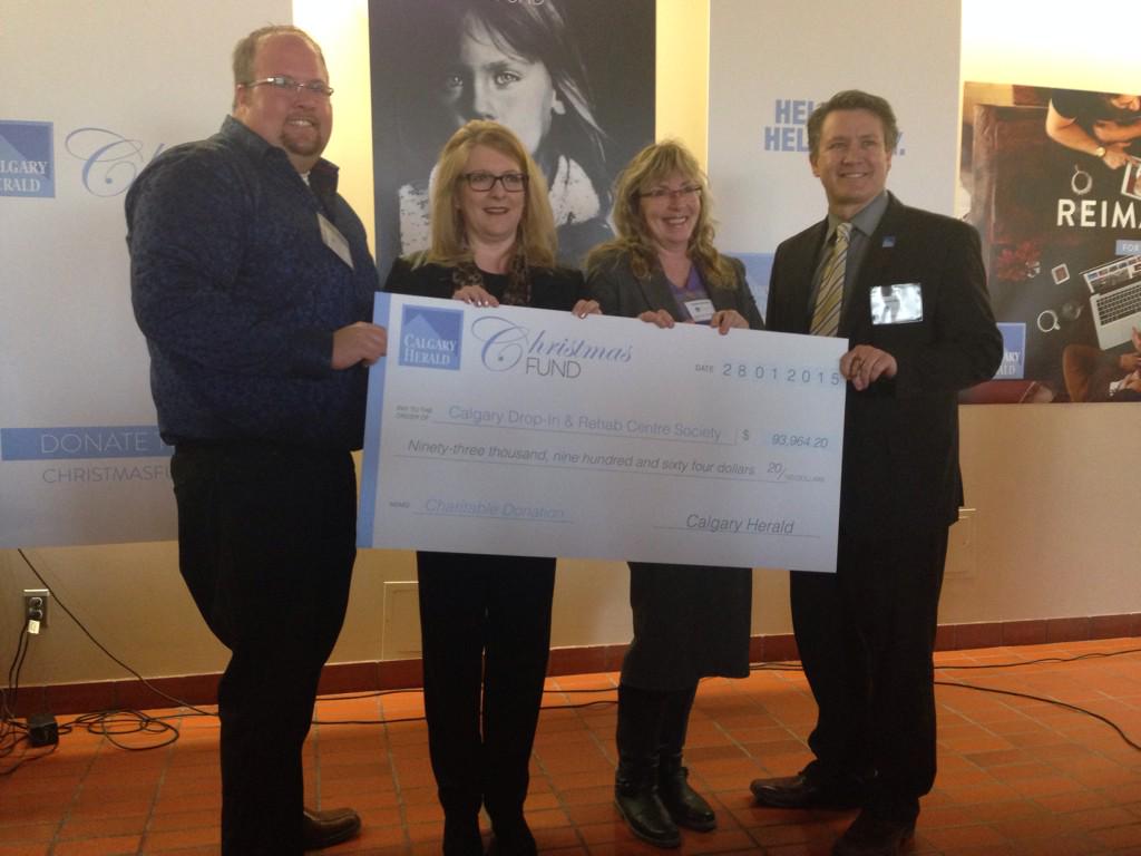 MarkWorks247's tweet image. #HelpOneHelpMany @calgarydropin revived a check for their #MedicalProgram $93,964.20 from @ChristmasFund  #YYC
