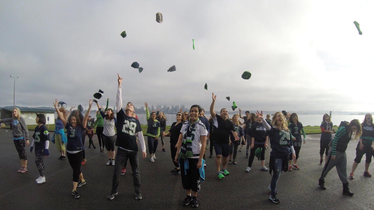 jencn's tweet photo. @TODAYshow Sweatin 4 Seahawks in Seattle #Uptowngetdown #sb49 #beastmode #dancefitnessseattle https://t.co/tJ3tmv2SJL http://t.co/DeDSq47dLY