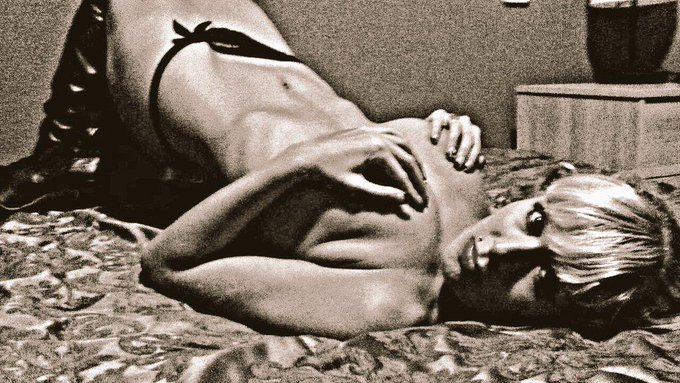 Existen disgustos pasajeros, como el de mi cartera, por eso me voy al gym a quemar toda la adrenalina#enforma#dawson#