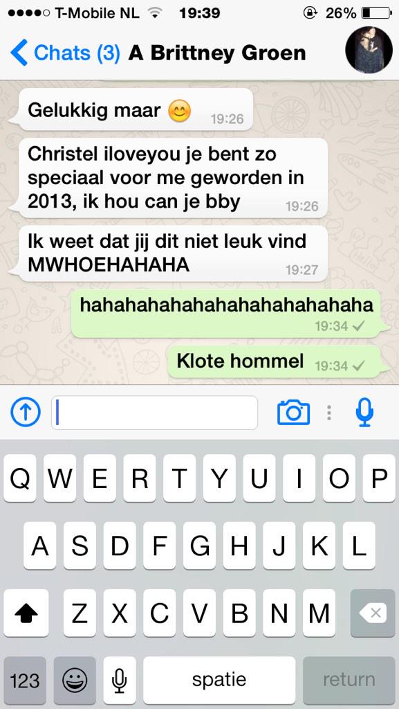 CMichorius's tweet photo. Liefje <3 #ze #is #zo #lief #cute @brittgroennn http://t.co/IXadMcjfsp