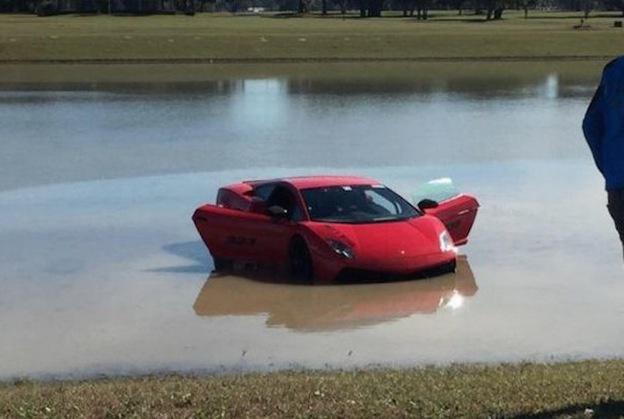 Watch this <a href="/Lamborghini/">Lamborghini</a> go for a swim at 320KM/H... into a pond bit.ly/15TY0Rz <a href="/LamborghiniCgy/">Lamborghini Calgary</a> <a href="/LamborghiniBH/">Lamborghini BH</a>