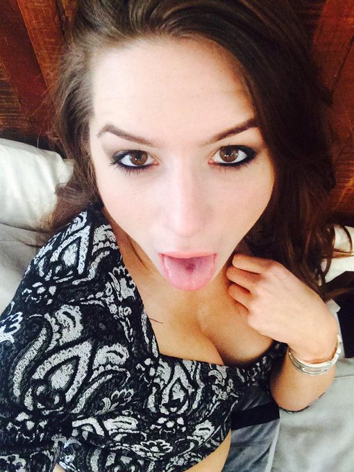 Someone asked for my cumshot face 💋 http://t.co/osAbOnvYFF<a href="/tag/sexysunday"class="tags"><span>#sexysunday</span></a>