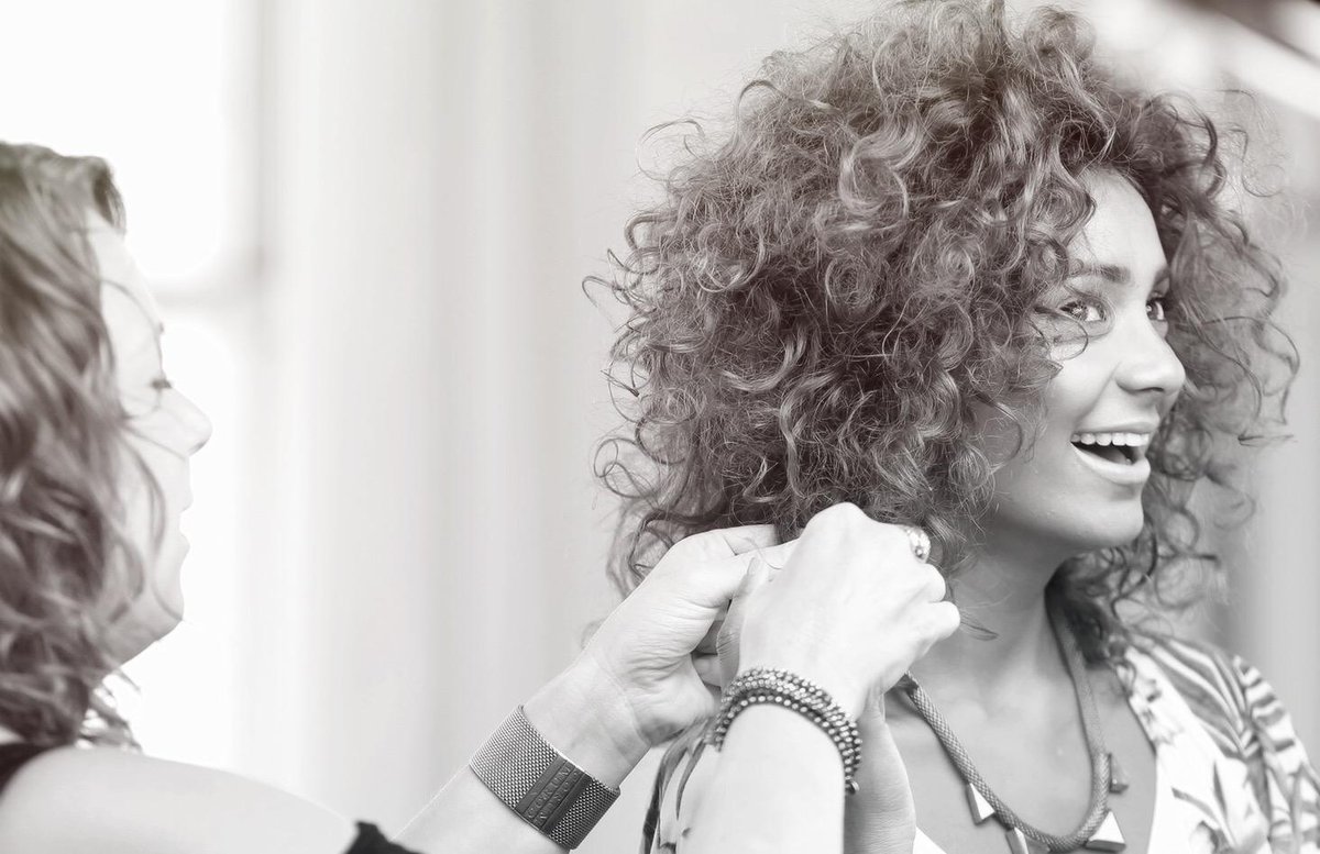 DevaCurl's tweet photo. #DevaTips Exclusive First Look right now: http://t.co/3EGmyO7B9Y http://t.co/sFVQPFFWGg