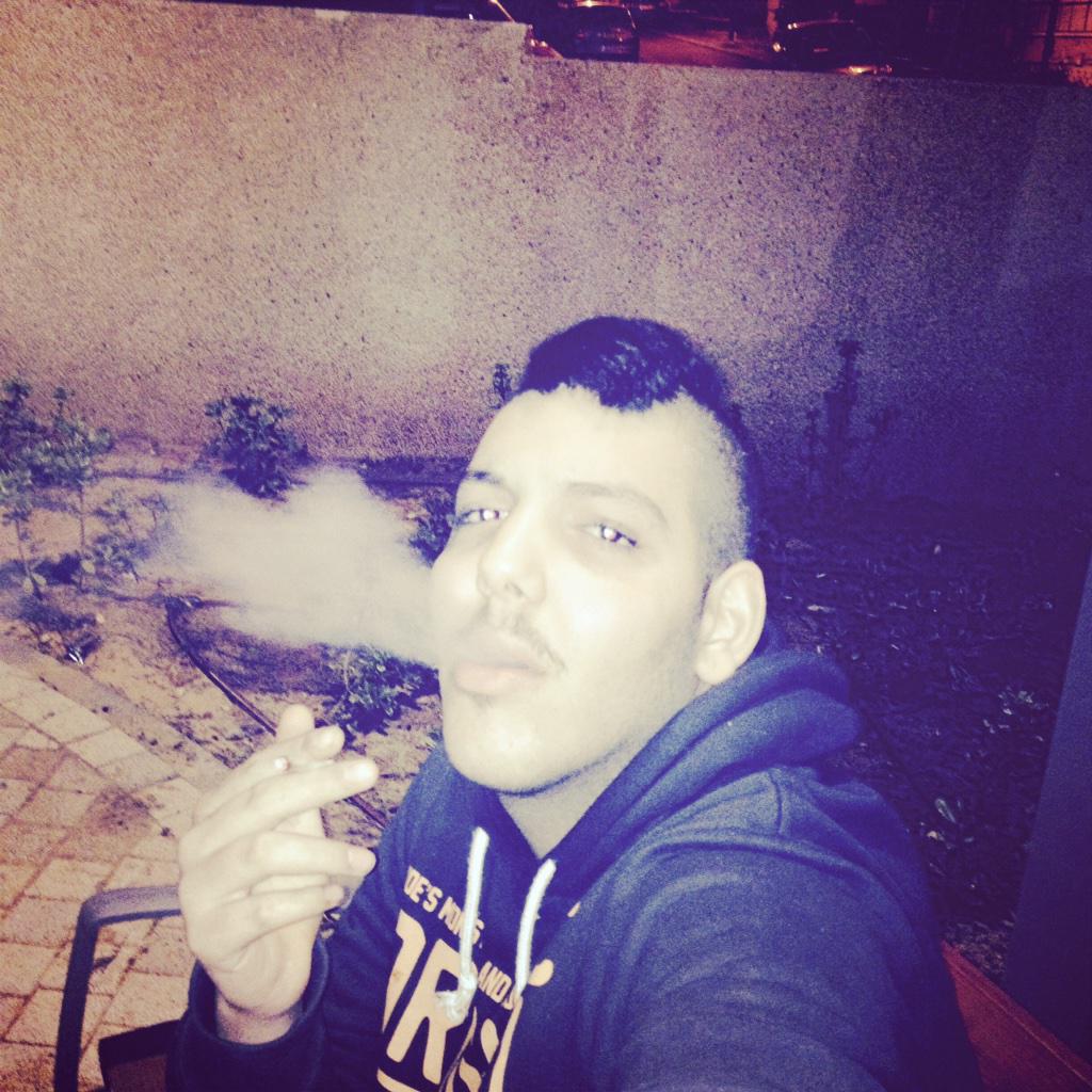 Moshe7070's tweet photo. ערב טוב לכולם ❤️😍😘😊👌 http://t.co/exZ5uvbstn