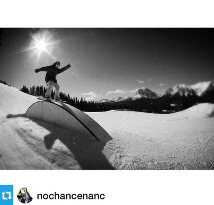 IAmASnowSeeker's tweet photo. Get out there and @SkiLouise #SkiCanadaNow @ctccct
photo by @NoChanceNanc https://t.co/P8BKqe8bFO