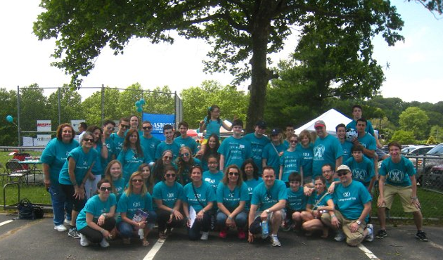 Tourette Syndrome Association supporters in New York welcome the 114th Congress.