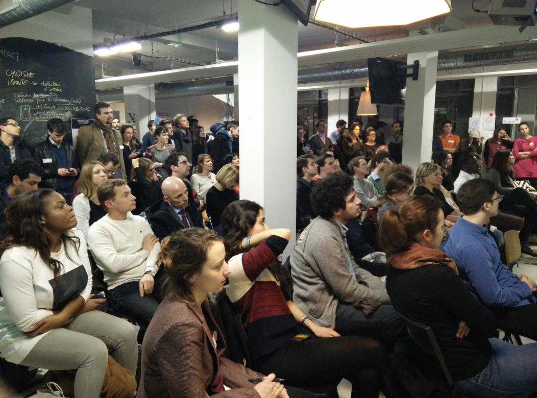 Christophepas's tweet photo. Grosse audience pour la présentation des startups du #Starter par @TheSchooLab !! http://t.co/dF1YUymPiD
