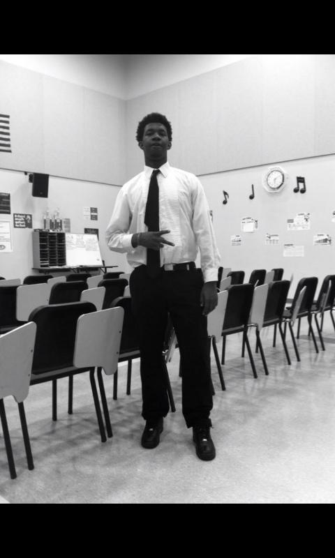 Most__Envyd003's tweet photo. Hey brother remember I snuck into quior running from big mike and you lied for me say I was a new student😭😭 #RestTok http://t.co/N6r2VxnsSJ