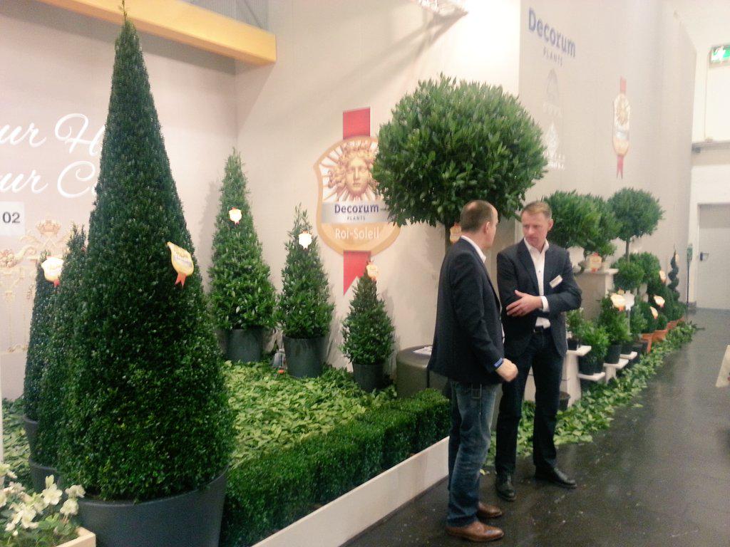 GovaLaurieren's tweet photo. We staan voor het eerst als Decorum op de beurs #IPM15 . Samen met Jos Straathof buxus. Voelt goed @Decorumcompany http://t.co/PR9XQydAmk