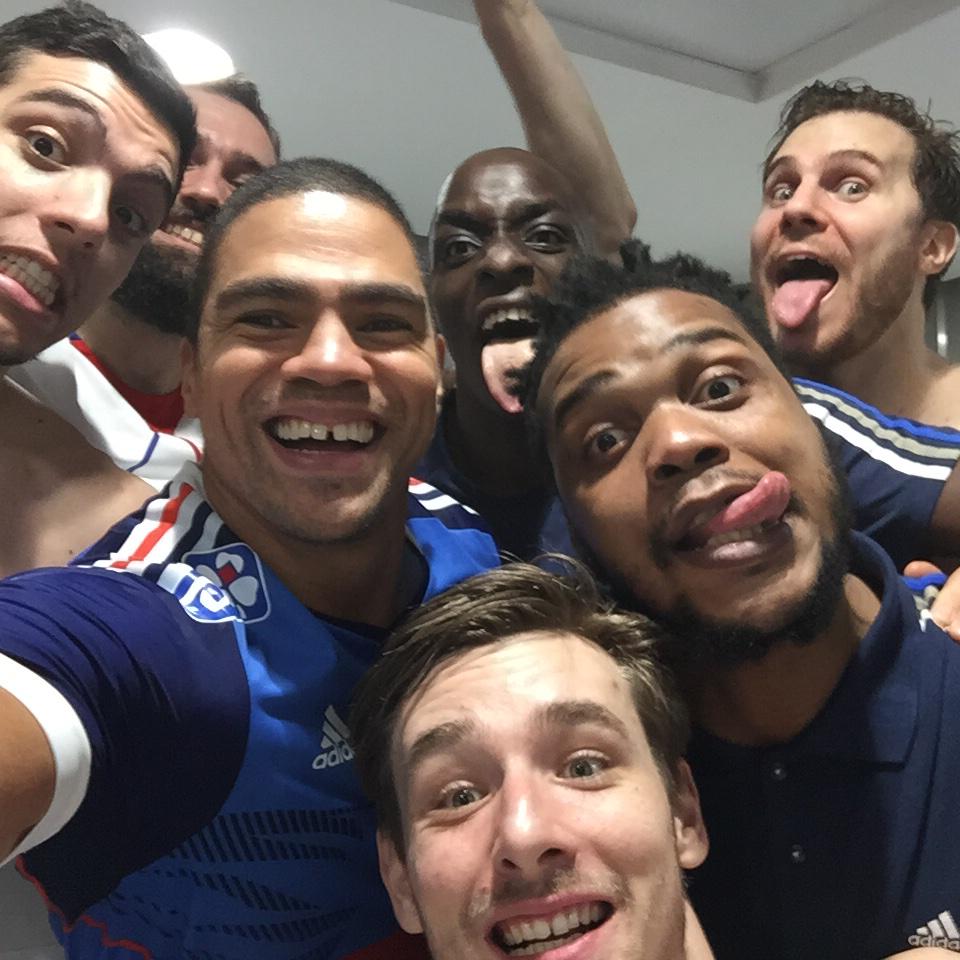 DanielNarcisse's tweet photo. Yeahhhh #demifinale #TousEnsemble http://t.co/1TUay6SEDN