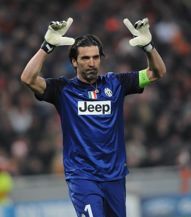The best goalkeeper\"Gianluigi Buffon\" .... Happy birthday.. 