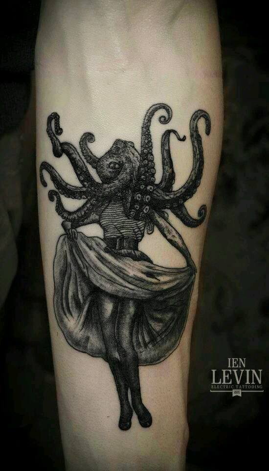 connor hale tweet media