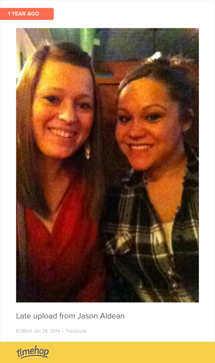 bstone91's tweet photo. Good times at the Jason aldean concert 💗 http://t.co/JZDamvFOce http://t.co/G0uK4eoZ1D