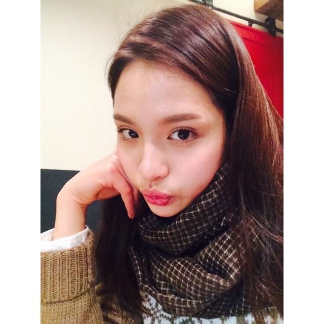 95seonah's tweet photo. 굿 모닝! 의는 미소로 하루를 시작하자, 오늘은 아직 충분히 감기 때문에 몸을 따뜻하게 재킷 또는 아무것도를 착용하는 것을 잊지 마세요. 앞으로 좋은 하루! ♡ http://t.co/WAFSwIGNoD