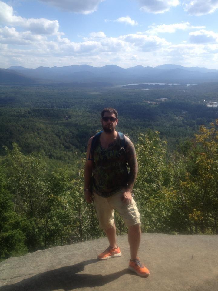 MattBeed's tweet photo. Hello!  I'm Matt Bedient and I'm a sustainable energy major at ESF #ewp290 #cf122 #nifkin http://t.co/ZEzOVDbmDO