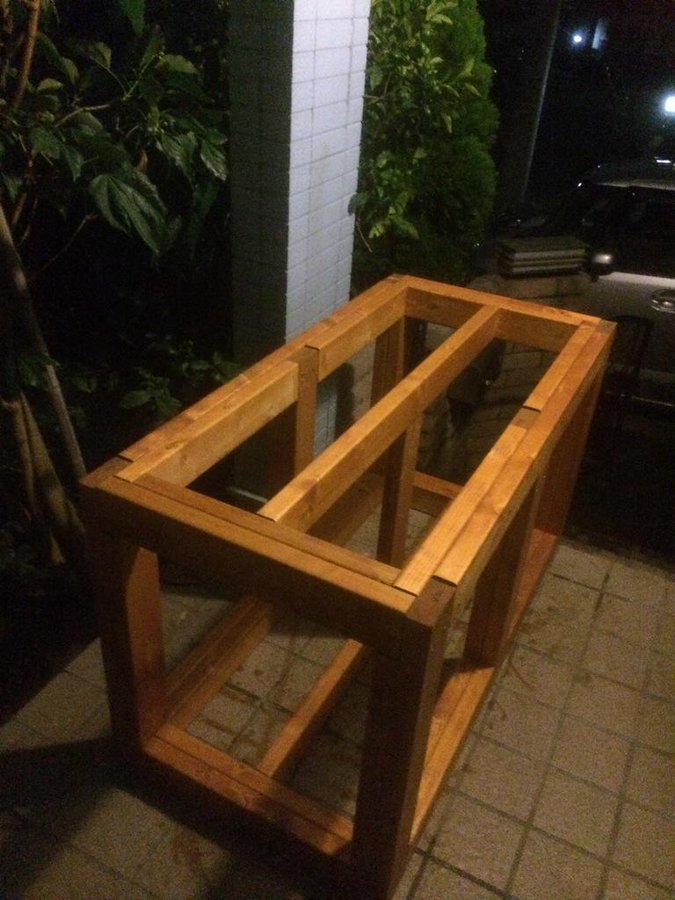 3ページ目 おしゃれな水槽台を自作したい おすすめdiy方法や強度などご紹介 ホームセンター Sumica スミカ 毎日が素敵になるアイデアが見つかる オトナの女性ライフスタイル情報サイト