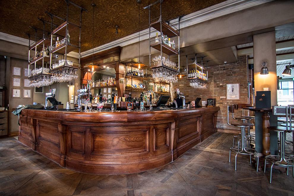 The interior of the <a href="/HydesBrewery/">Hydes Brewery</a> pub and hotel <a href="/abelheywoodnq/">Abel Heywood</a> is featured on Beer Lens - awv.me/1BqwnHF