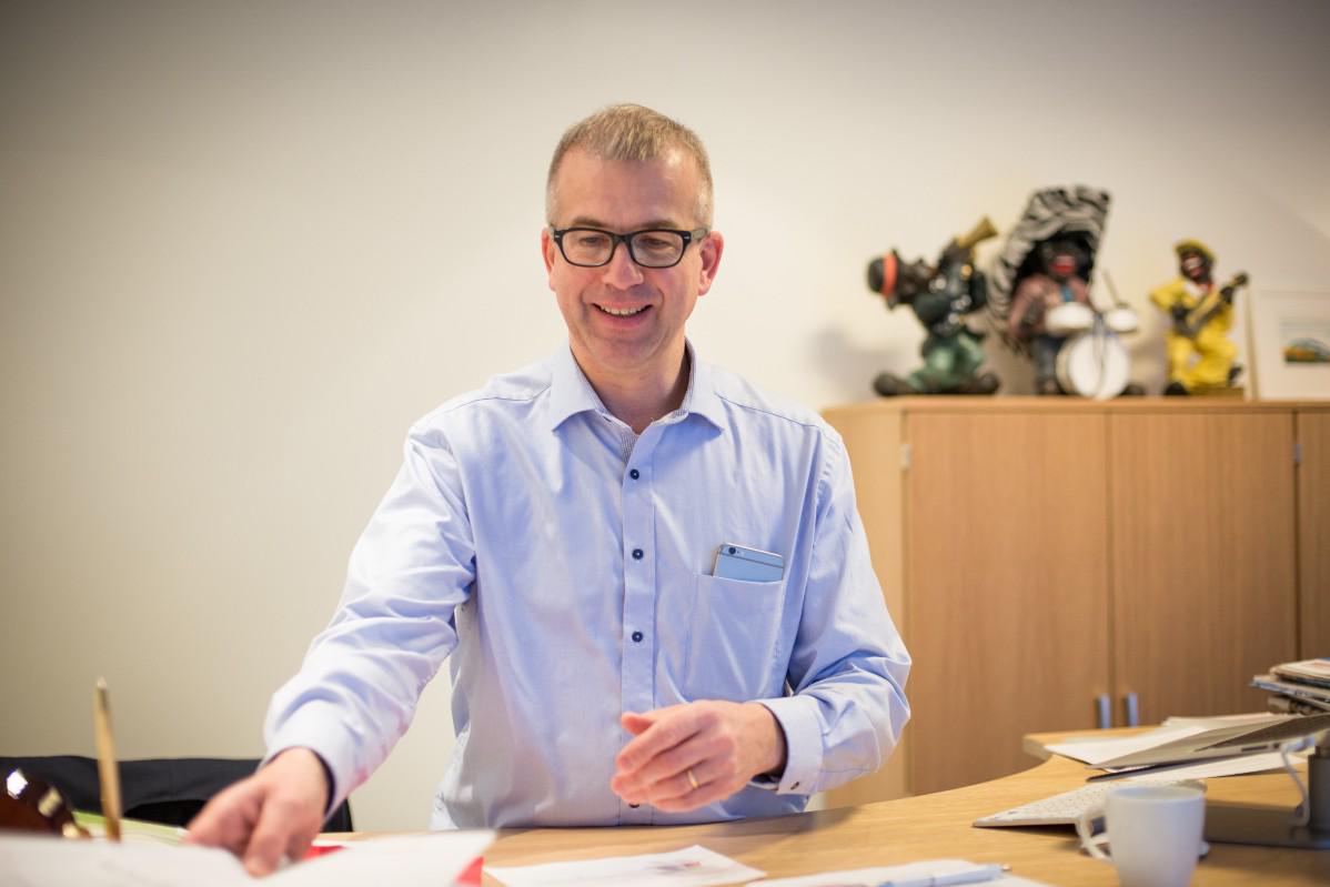 FestaSustain's tweet photo. Eggert forstjóri @EnnEinn segir #samfelagsabyrgd vera eitt megin verkefnið í viðtali við Festu http://t.co/mgjIPl5Rit http://t.co/aApvlE8hlc