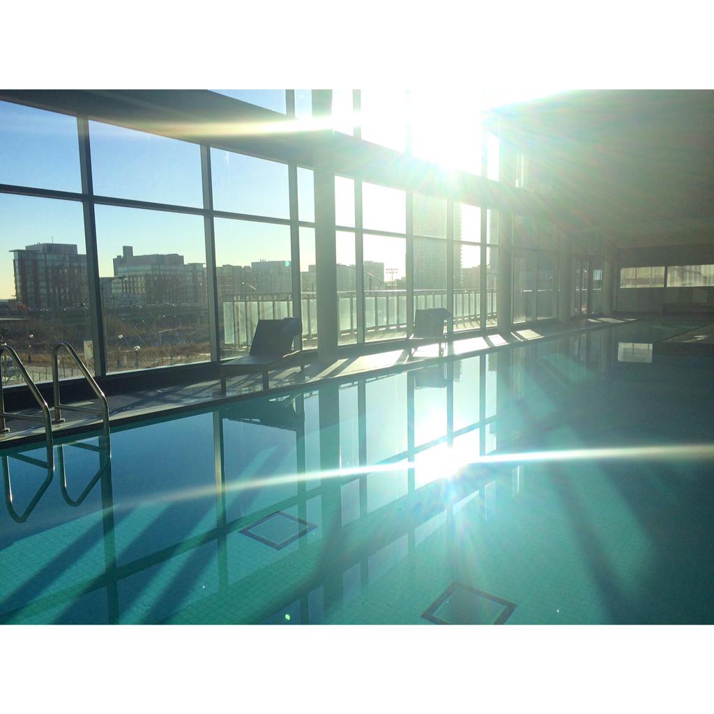 DonShal's tweet photo. My everyday with my bro @BRANDON__LUDWIG #alldayeveryday #doubleflare #poolside #livinglife http://t.co/qEGbPXzrjf