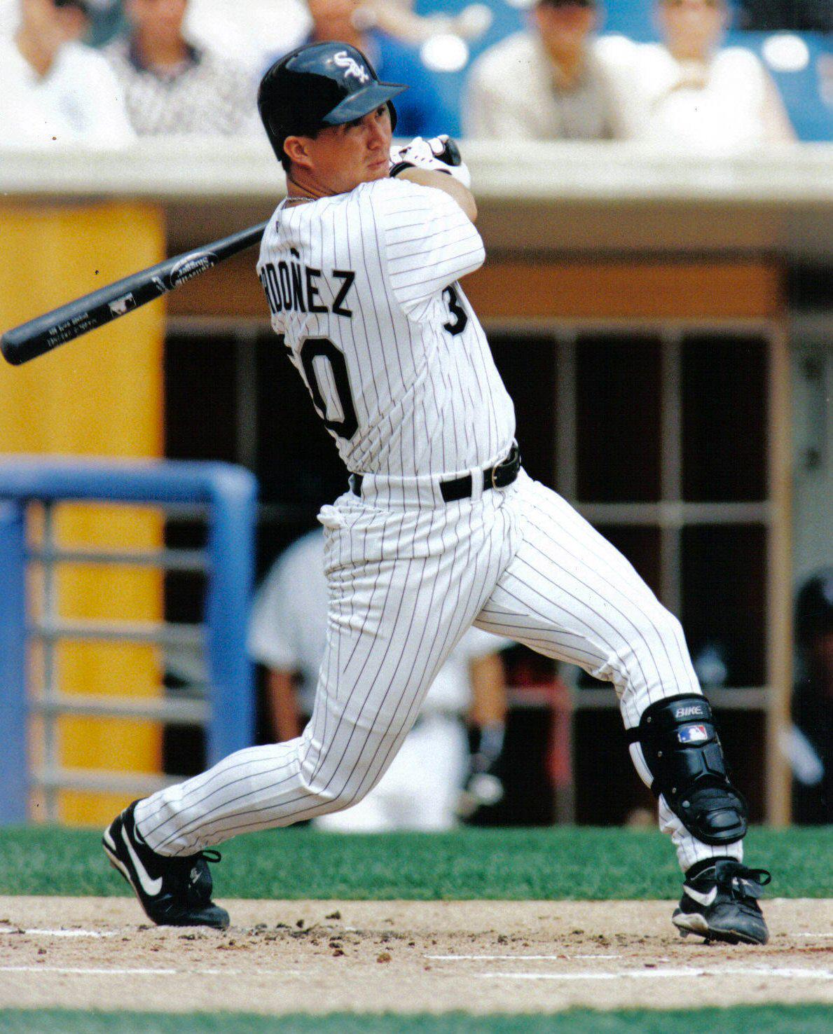 Happy 41st Birthday to former Magglio Ordóñez! A Sox 1997-2004, he hit .307 in 1001 G, 4214 PA & 3807 AB. 