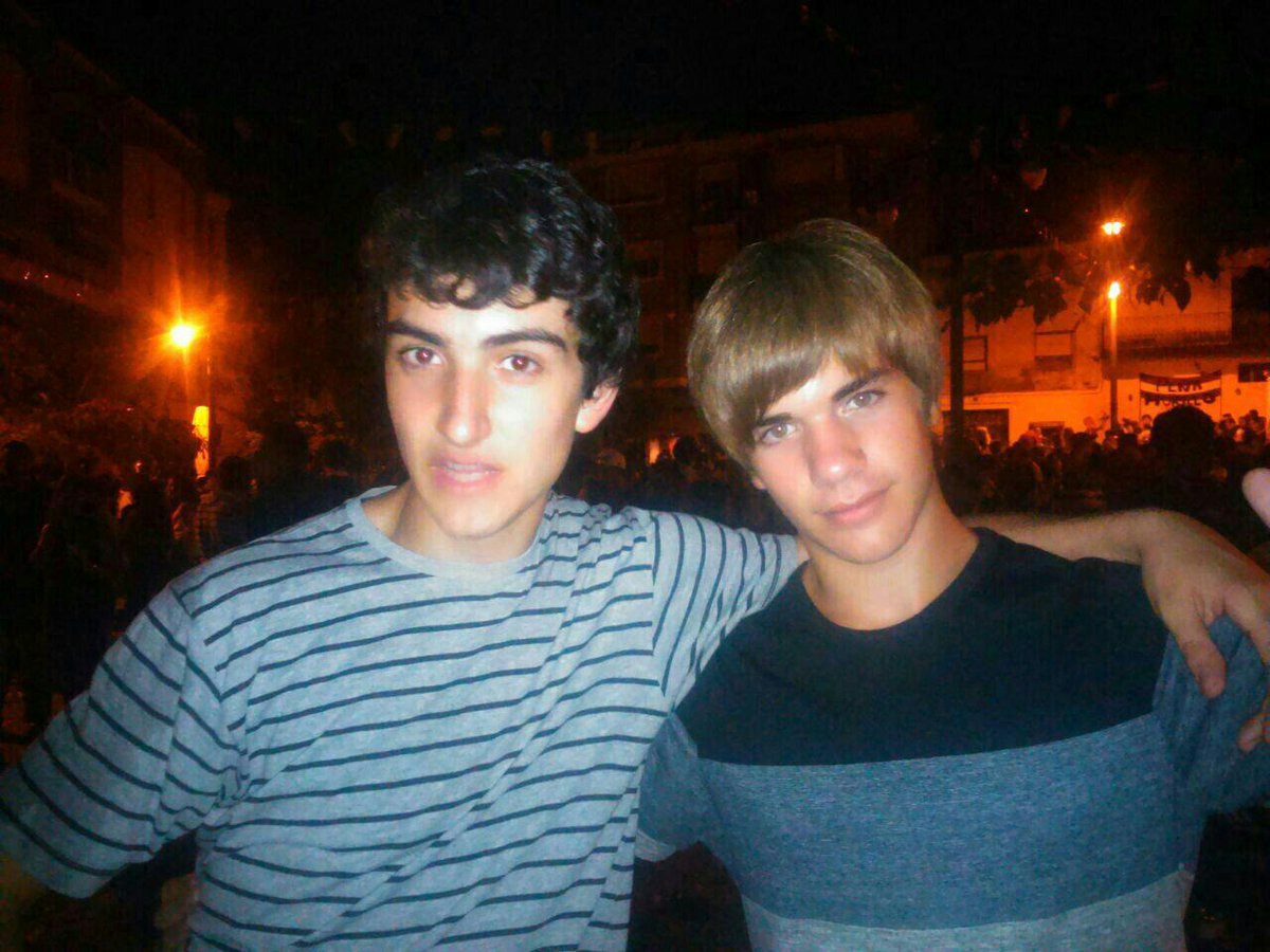 Felicidades putita a pasarlo birn y haber cuando te pagas algo y a seguir disfrutando momentos como este