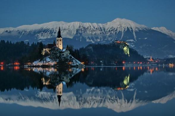 sabiastuque_'s tweet photo. ¿Sabías que estos son los 11 castillos más impresionantes del mundo? #SabíasQue  http://t.co/ALgRQG6PJH http://t.co/qWyHCr4oCB
