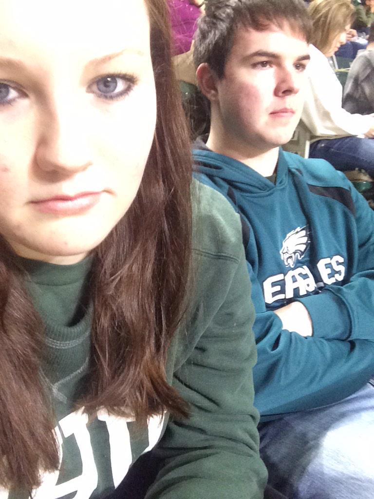 _MnoK_'s tweet photo. @OhioWBasketball #BattleForTheMac http://t.co/B65fkO3OvS