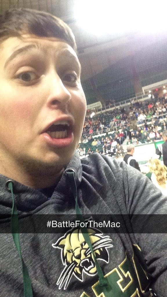 Jagle2003's tweet photo. #BattleForTheMAC #GoOu @OhioWBasketball http://t.co/2H6MU3sLsq