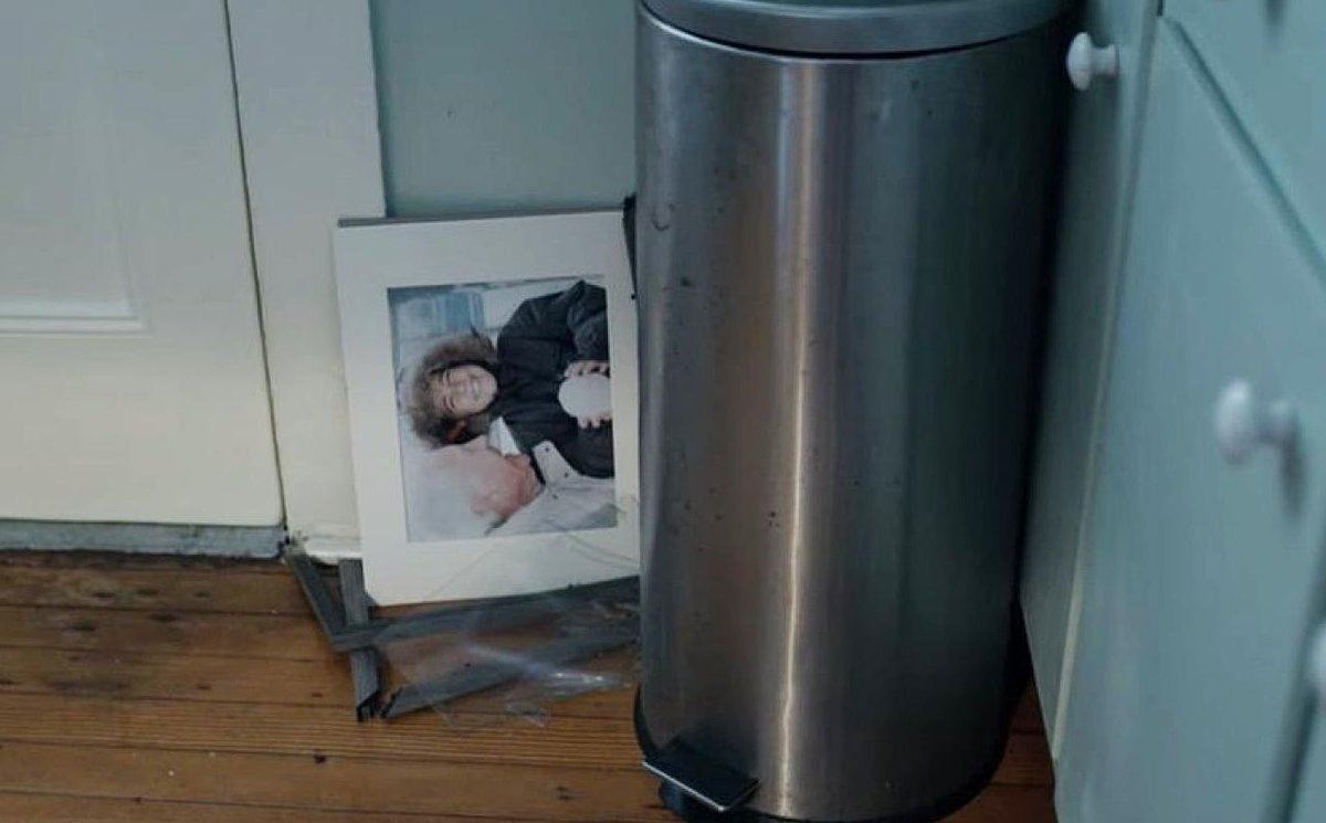 CBCNews's tweet image. See the powerful domestic violence PSA set to be aired during this year's #SuperBowl here: cbc.ca/newsblogs/your…