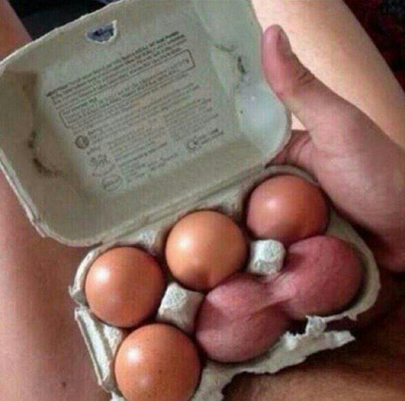 ImSmacks's tweet photo. Rt for eggs http://t.co/qH3KkGtSGr