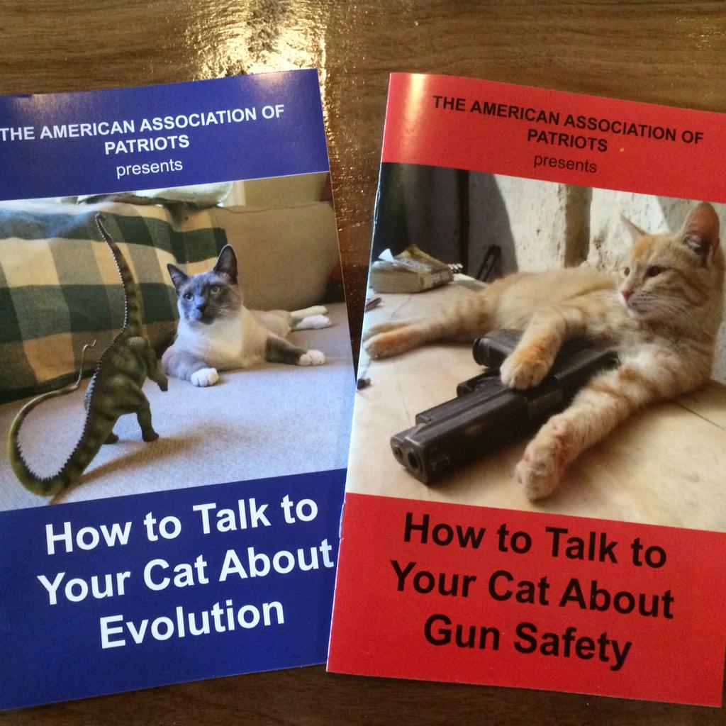 kenbrady's tweet photo. Important learnings at the newly-openee #Purringtons Cat Lounge in #Portland. http://t.co/uyYDyy4Ftz