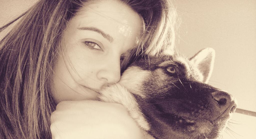 JuliaSanchezRub's tweet photo. Muero por ganas de verte http://t.co/fK4H93YZNk