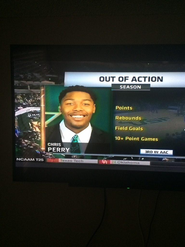 95TilEternity's tweet photo. “@FunnyaxxT: Shoutout to my boy @95TilEternity ! On that hoopin ish ! http://t.co/CumDMGsGXL”Lmfao this nigga looks nothing like me