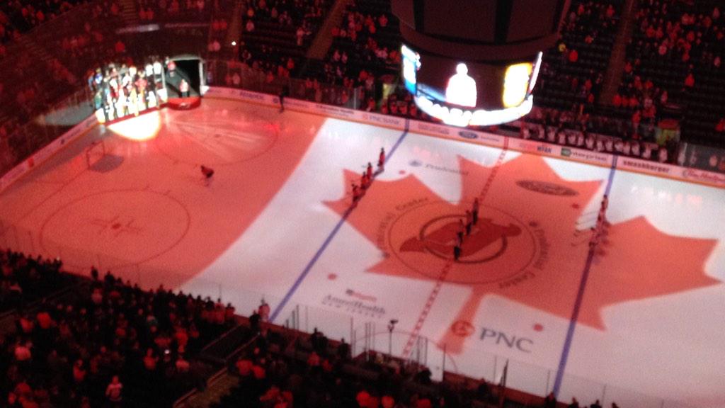 MapleLeafs's tweet photo. We're back. Let's go. #TMLtalk #BeIILetsTalk http://t.co/ADuWhntR2J