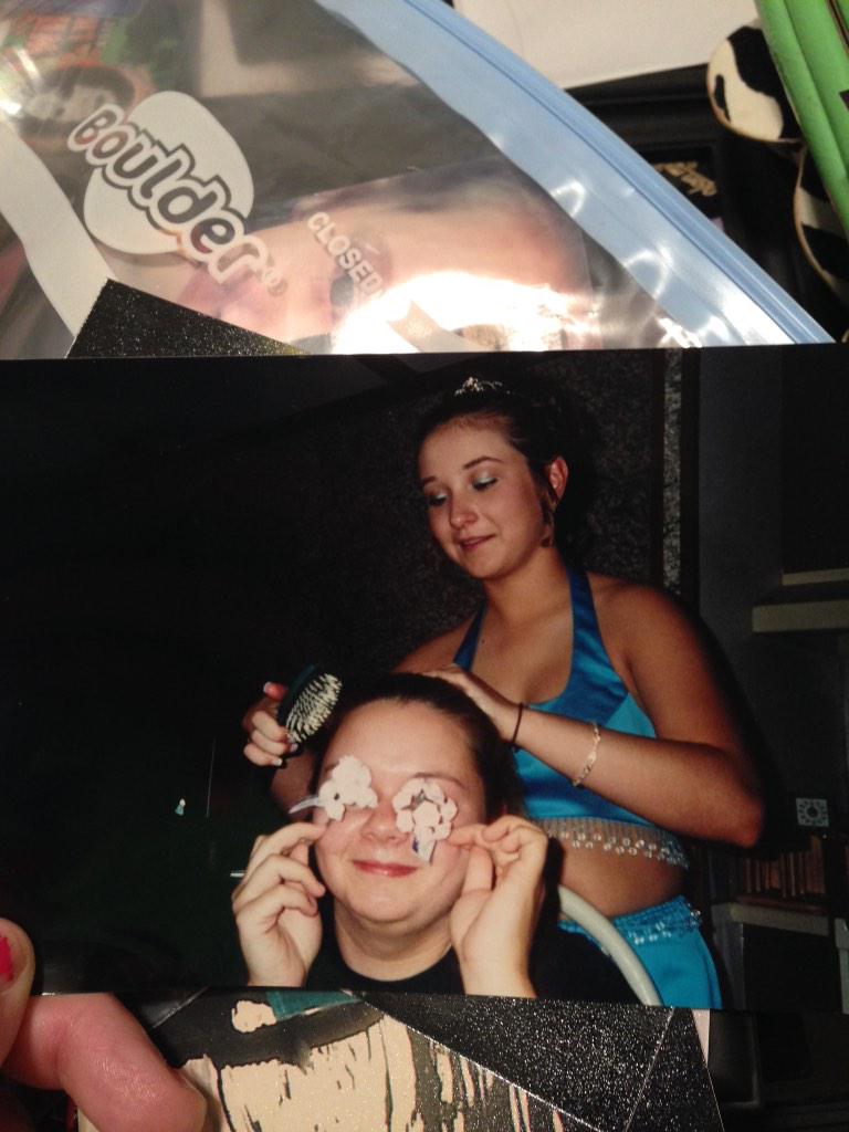 cadywillow85's tweet image. Oh my!!! #prom2003 #seniors