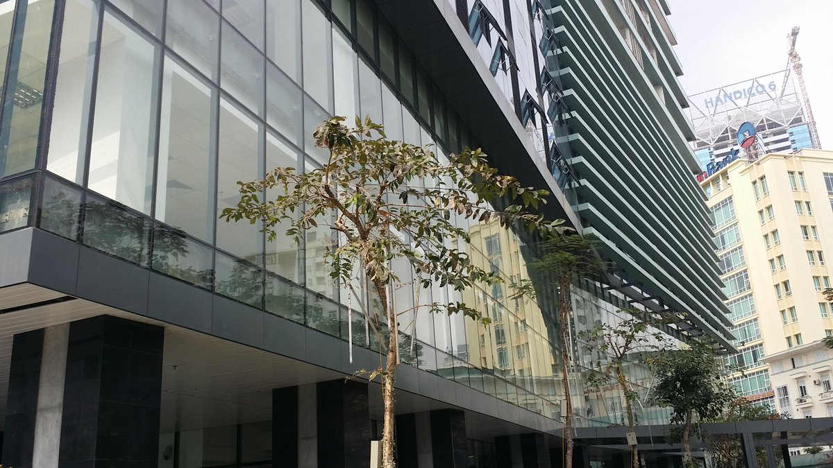CMVarchitects's tweet photo. #HeiTower #Hanoi #Vietnam #architecture #mixused #marcaespaña @MundoSpanish @ICEXHoChiMinh @ICEX_ http://t.co/4vwdqapKpW