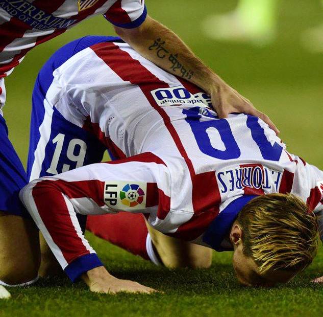 Fharelly1's tweet photo. Grande eres mi idolo http://t.co/cFO8p8t2iD