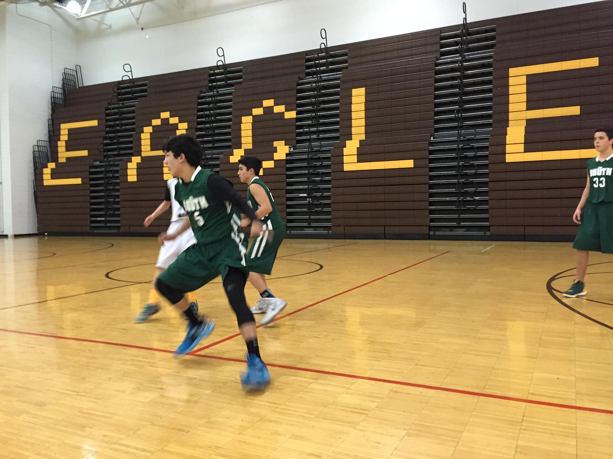 All levels of <a href="/jrgatorshoops/">Junior Gators Hoops</a> played at Jacobs HS tonight.  Tag Junior Gator-Hoops on Facebook with pics.