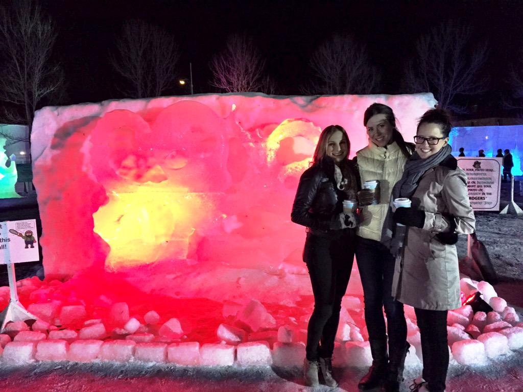 KelbaToast's tweet photo. Lovely evening at #IceOnWhyte w/ @alysensb @_lindseed #ExploreEdmonton @oldstrathcona #yegfestivals #yeg http://t.co/T1qnXgONRd