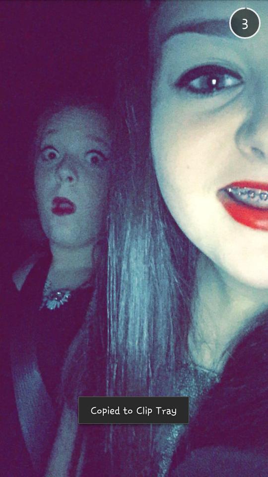 paigeb102's tweet photo. Love this girl to death😘😘 #dysfunctional http://t.co/WnJlpqjenB