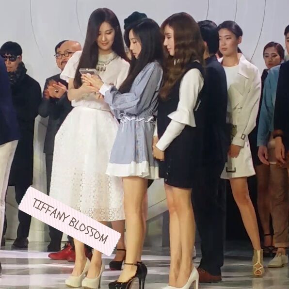 [PIC][29-01-2015]TaeTiSeo xuất hiện tại Lễ mở màn "Fashion Kode 2015 FW" với tư cách là Đại sứ vào trưa nay B8foUYYCYAAfoUr