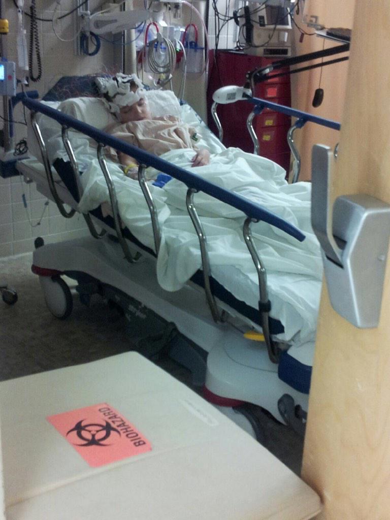 ryan12____'s tweet photo. yall retweet this so she gotta take my lil cousin to prom!😁 (btw he's okay now) ☺️ http://t.co/atONvdrLlM