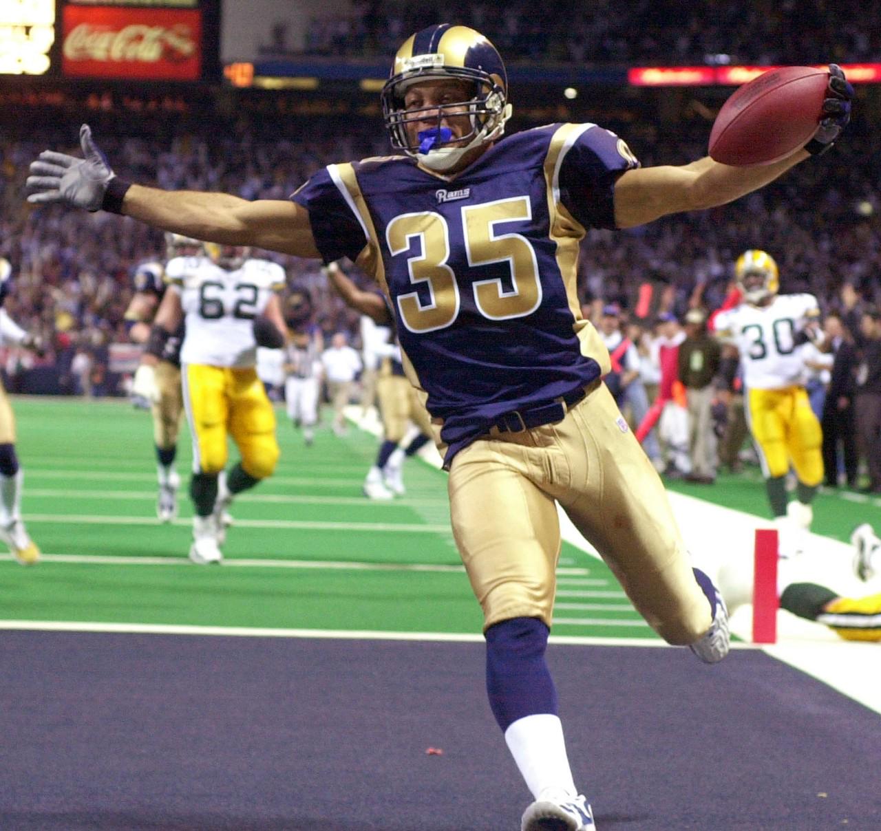 Happy Birthday to Aeneas Williams, who turns 47 today! 