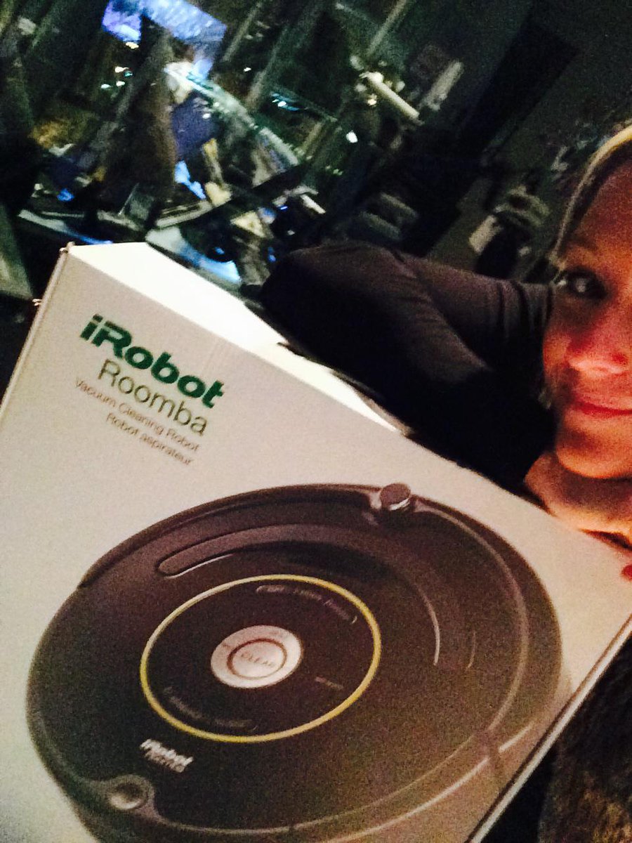 britt_davidson1's tweet image. Hey gorgeous...we just need a moment. #robotandme Thanks @stormewarren!!!!!